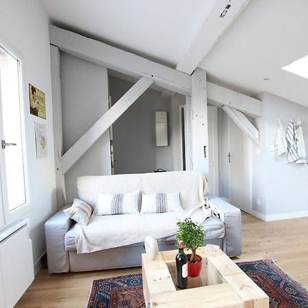 GuestReady - Comfy Attic Apartment near Grand Théâtre Bordeaux Esterno foto