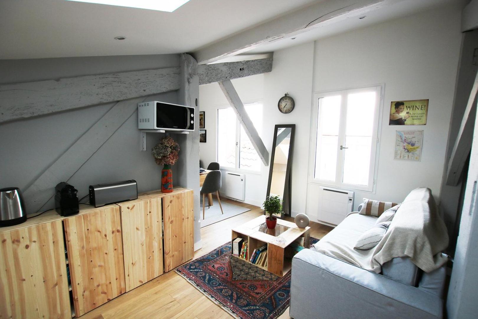 GuestReady - Comfy Attic Apartment near Grand Théâtre Bordeaux Esterno foto