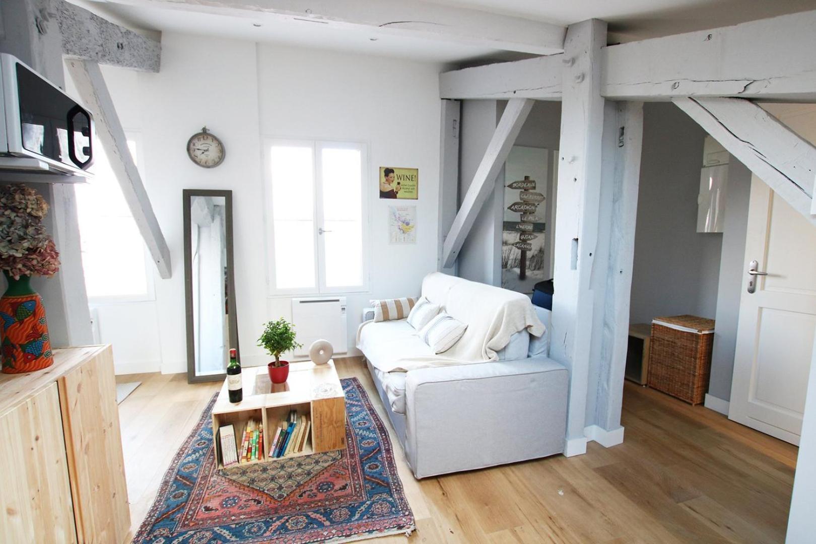 GuestReady - Comfy Attic Apartment near Grand Théâtre Bordeaux Esterno foto
